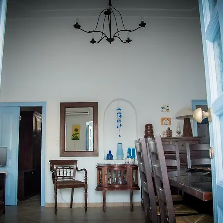 Katsinaros House Country house