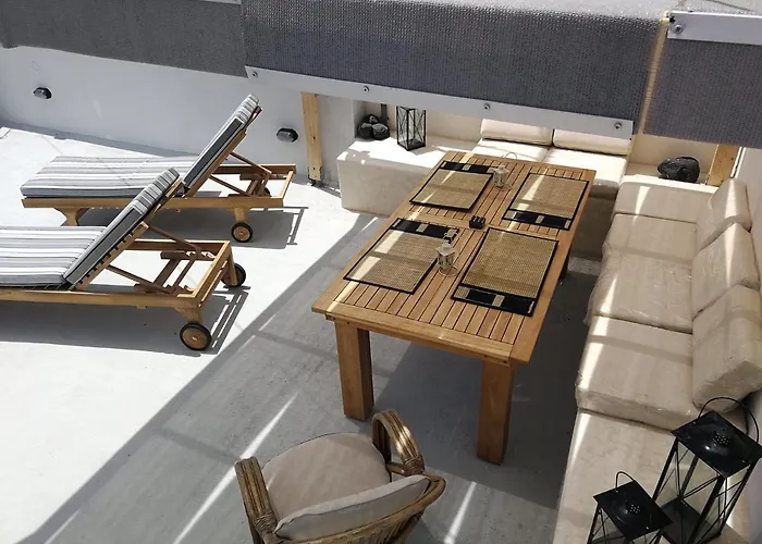 Katsinaros House * Emporio (Santorini)