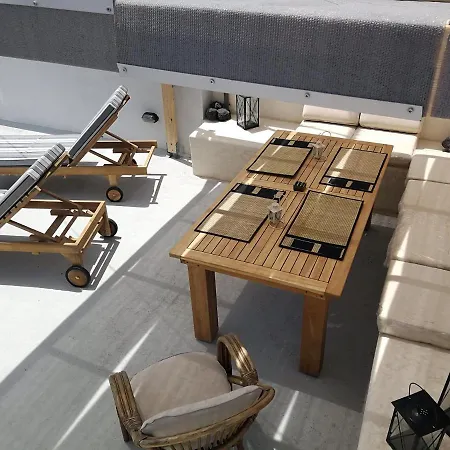 Katsinaros House * Emporio (Santorini)