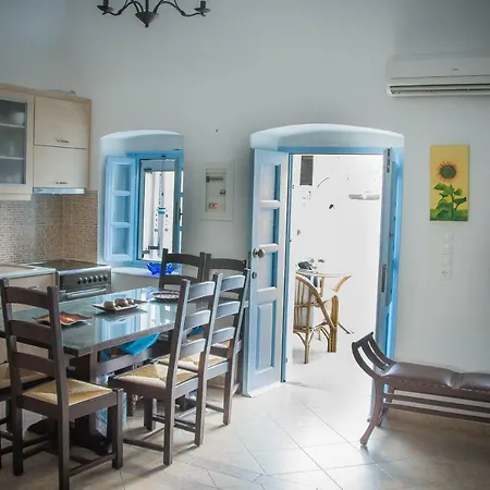 Katsinaros House Country house